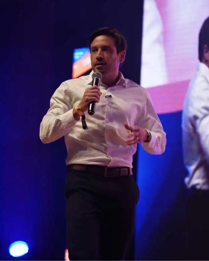 Bruno Oliveira — Especialista em execução comercial imobiliária